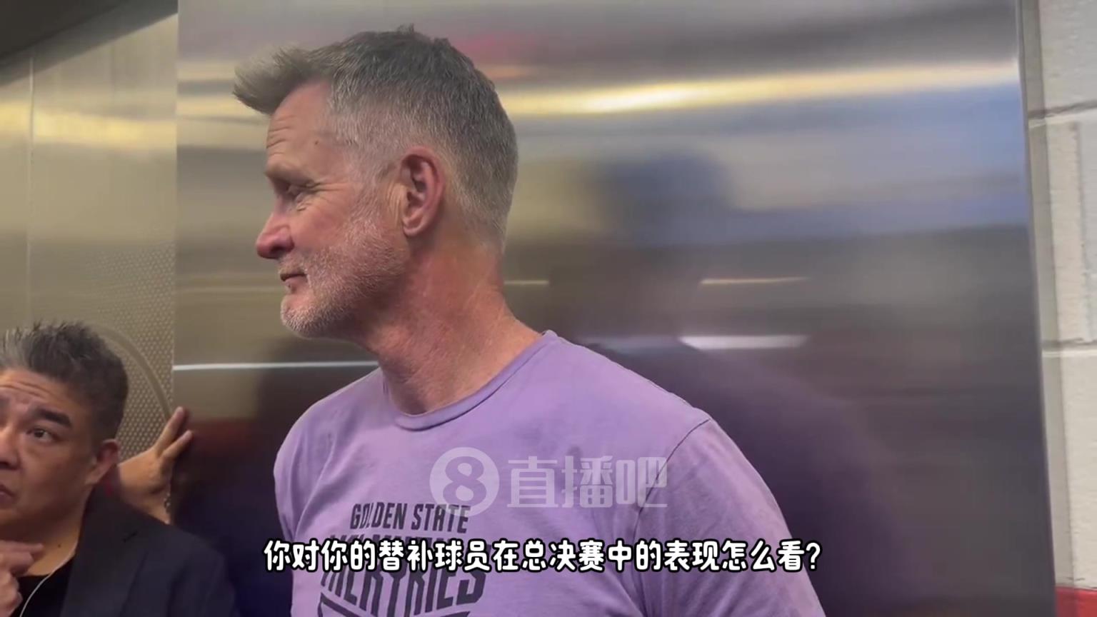 記者：你們替補在總決賽有競爭力嗎？科爾：先別說總決賽，我們想進季后賽